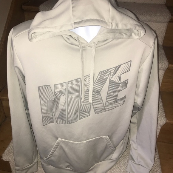 nike therma fit hoodie men's